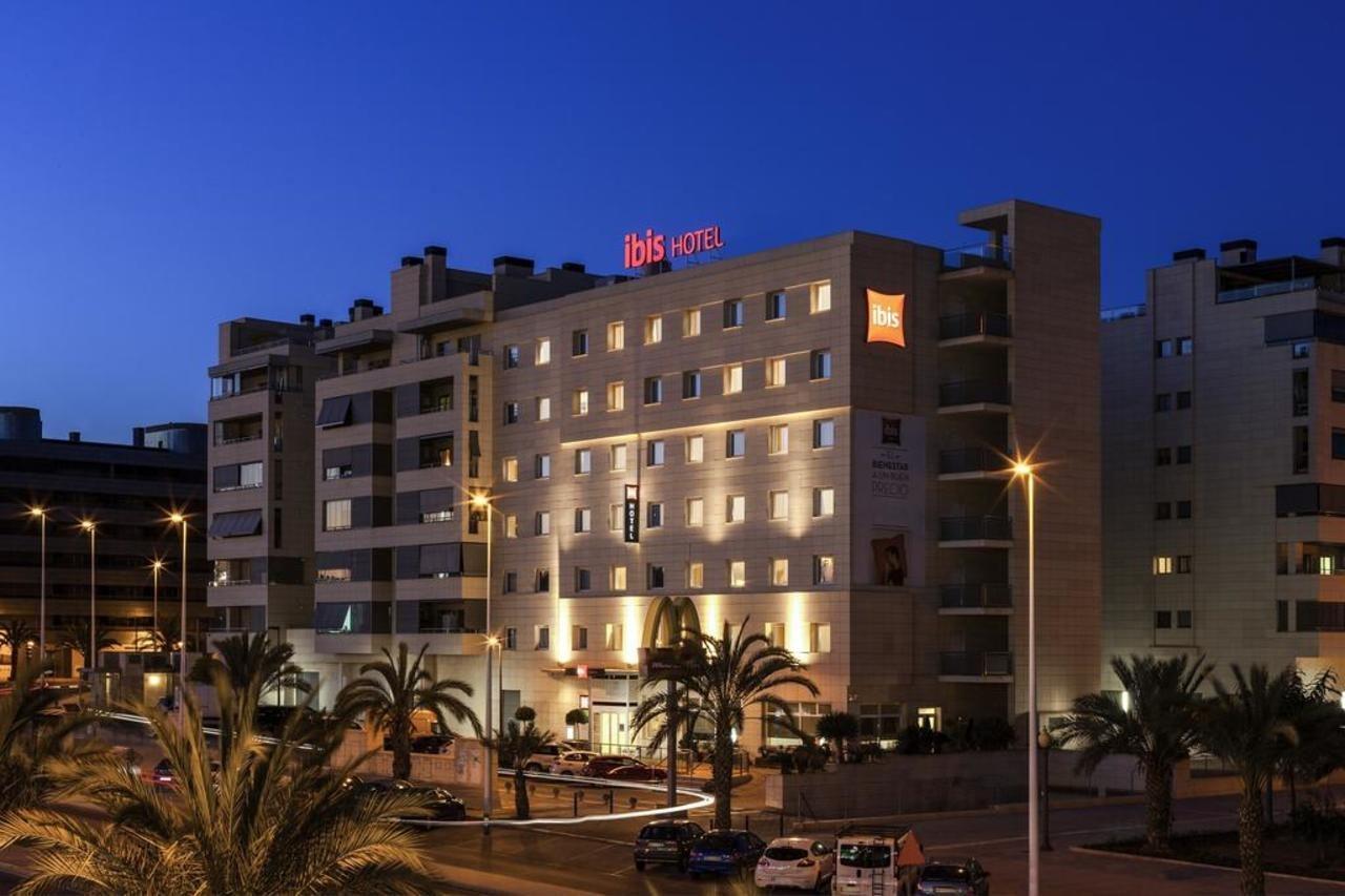 Hotel Ibis Elche Exterior foto